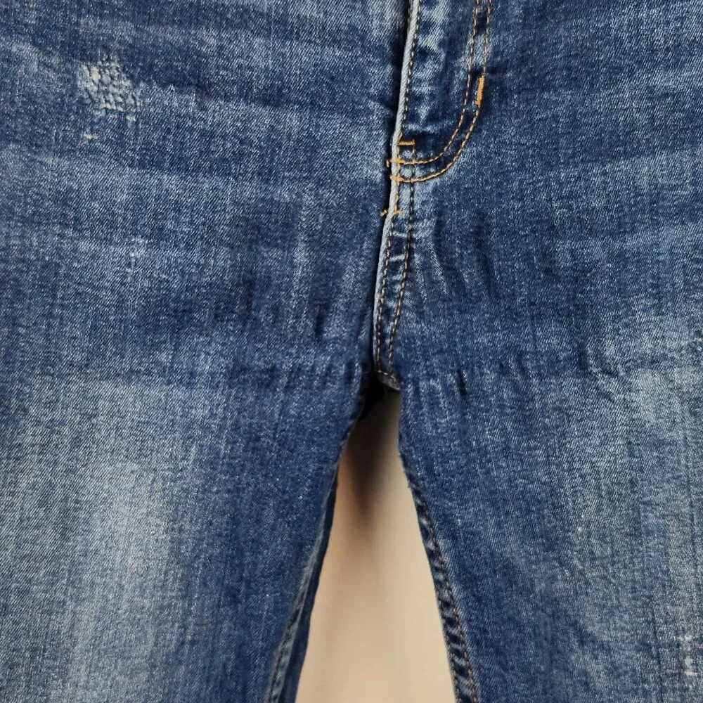 Free People Frayed Hem Distressed Jeans sz 27 *Flawed*